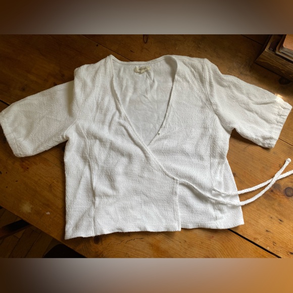 Madewell textured wrap top - Picture 1 of 7